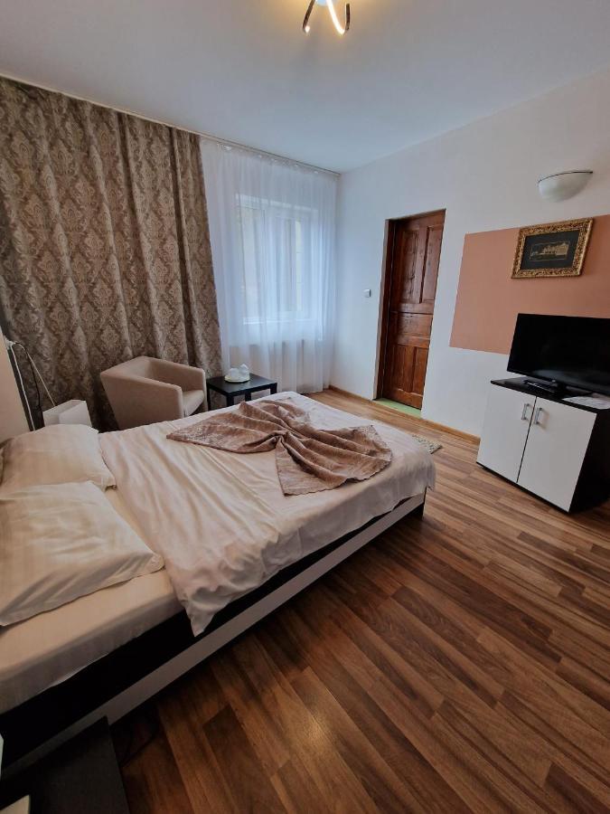 Marasesti Hotel